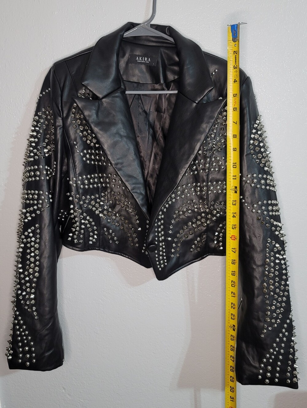 AKIRA Black Studded Faux Leather Cropped Moto Jacket Size L Punk Rock Glam NWOT - Picture 9 of 12